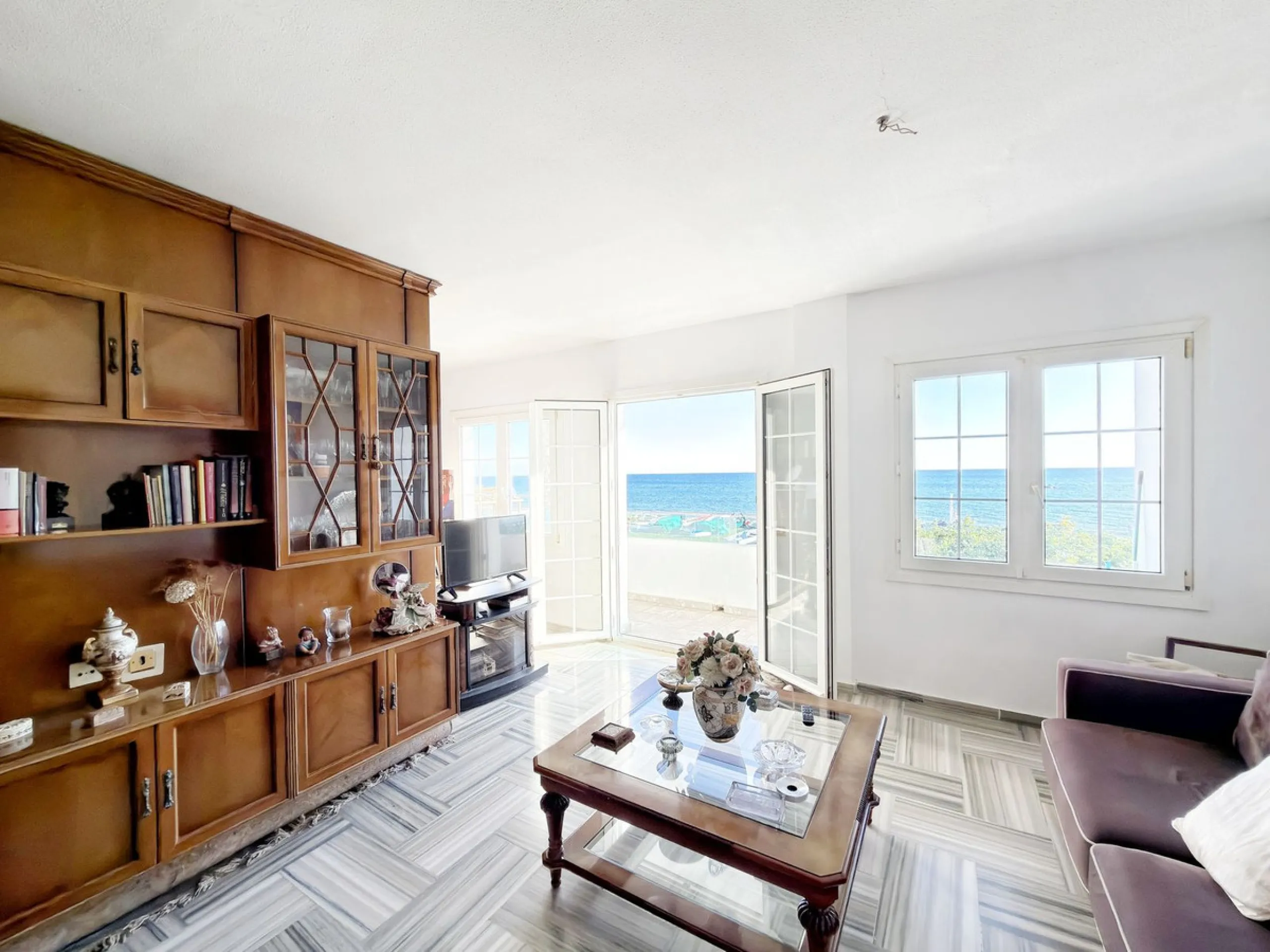 Apartment - Penthouse в продаже в Rincón de la Victoria, Málaga. В доме 3 спален и 2 ванных комнат. Площадь дома 205 м²