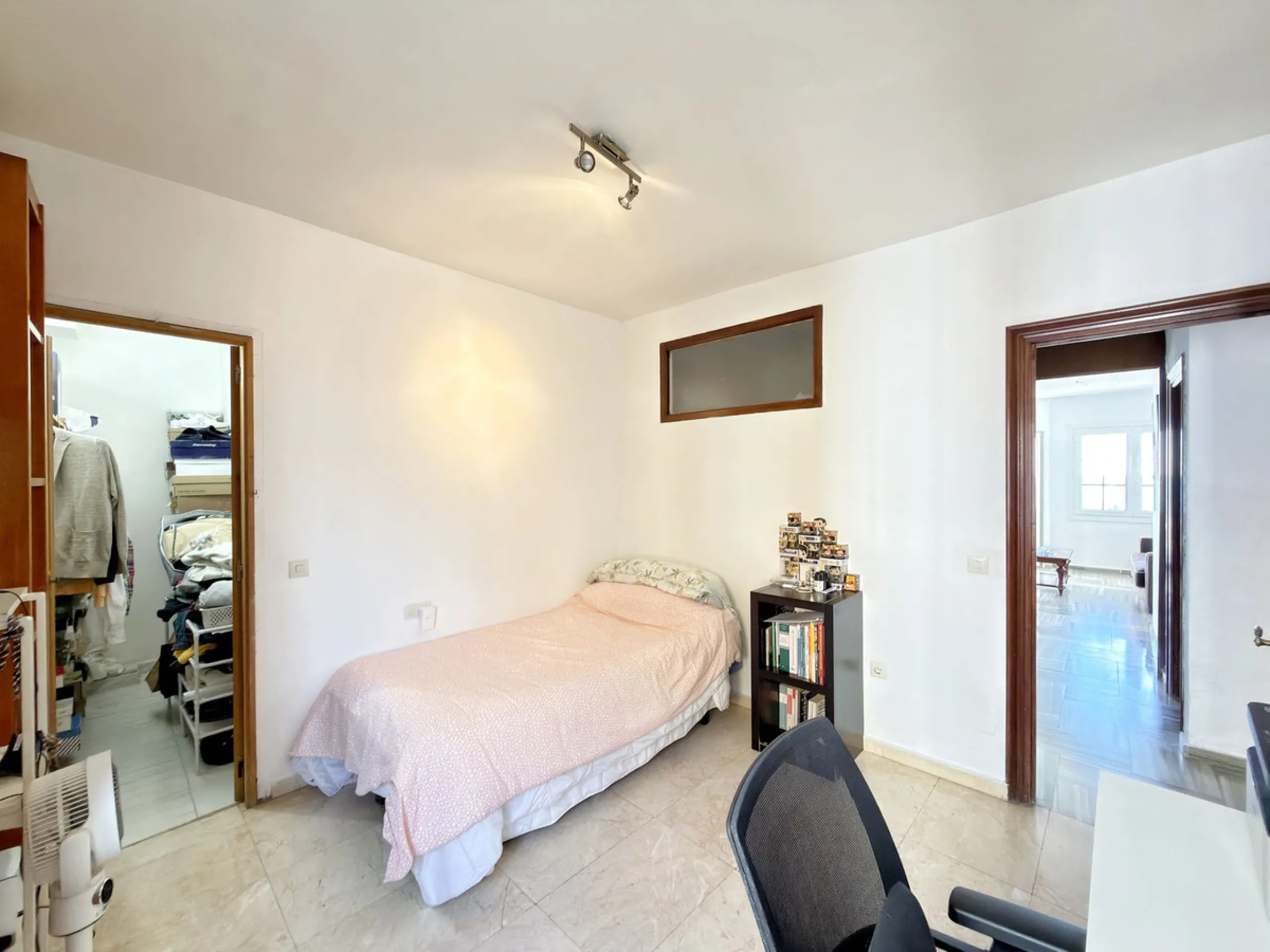 Apartment - Penthouse в продаже в Rincón de la Victoria, Málaga. В доме 3 спален и 2 ванных комнат. Площадь дома 205 м²
