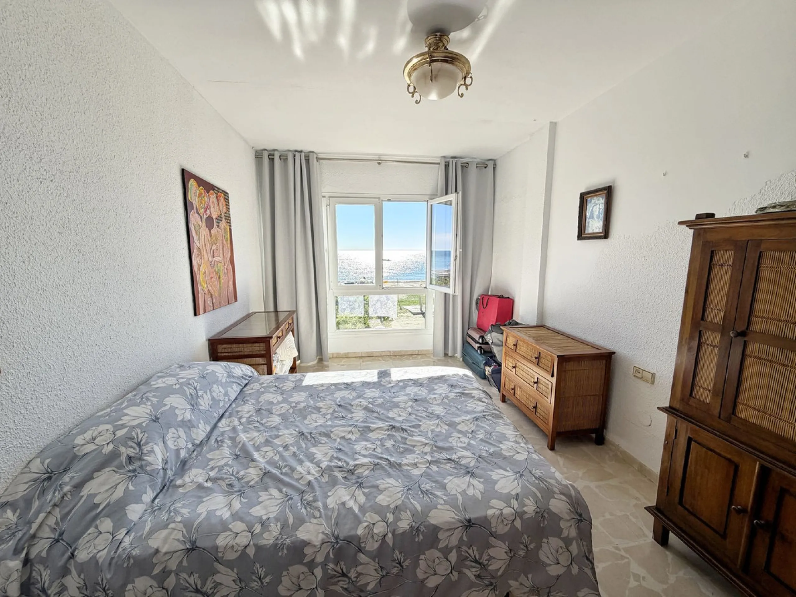 Apartment - Penthouse в продаже в Rincón de la Victoria, Málaga. В доме 3 спален и 2 ванных комнат. Площадь дома 205 м²
