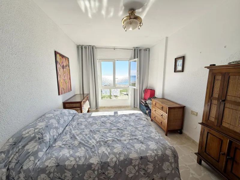 Apartment - Penthouse в продаже в Rincón de la Victoria, Málaga. В доме 3 спален и 2 ванных комнат. Площадь дома 205 м²