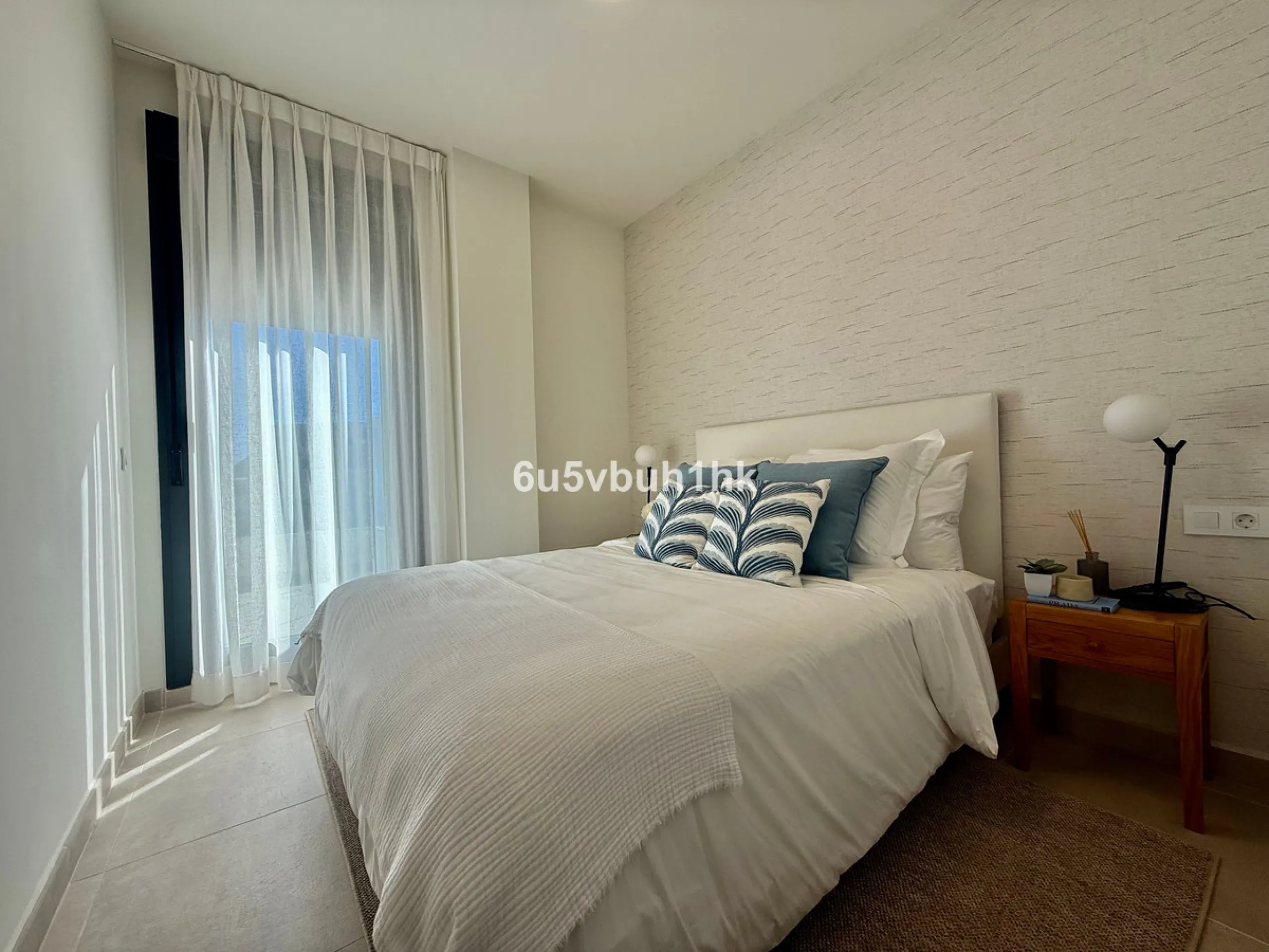 House - Townhouse в продаже в Benalmadena, Málaga. В доме 4 спален и 3 ванных комнат. Площадь дома 186 м². Площадь участка 200 м²