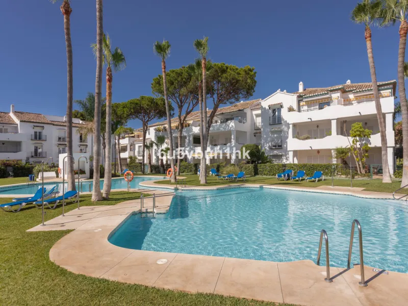 Fully renovated and beautifully presented, this home immediately impresses with a welcoming entrance hall that leads to a spacious, separate kitchen with an adjoining laundry area. From here, you step into a bright and airy open-plan living and dining spa