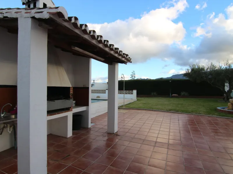 Key features: