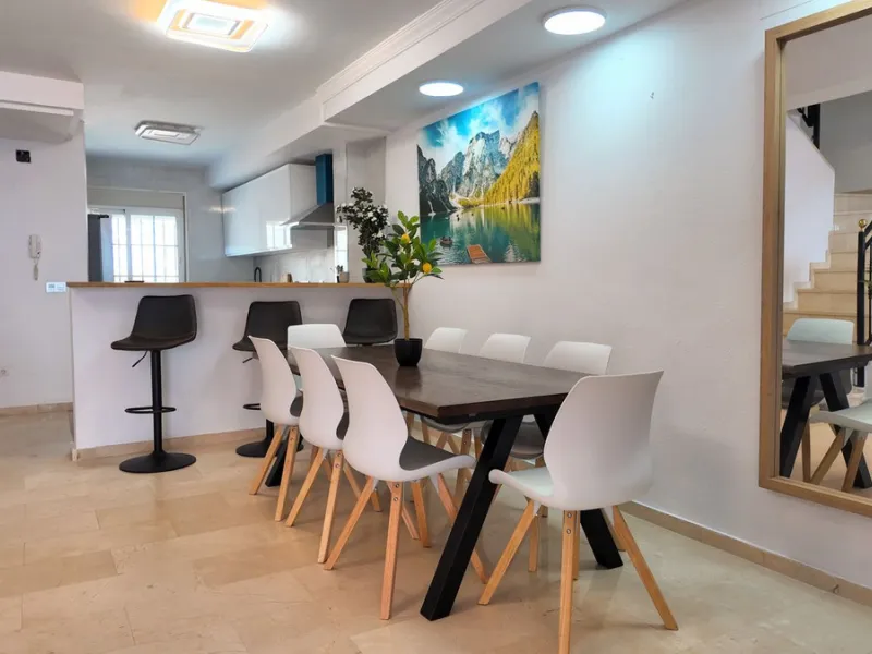 BEACHFRONT LIVING ON THE COSTA DEL SOL