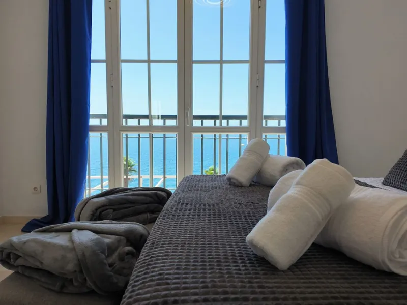 BEACHFRONT LIVING ON THE COSTA DEL SOL