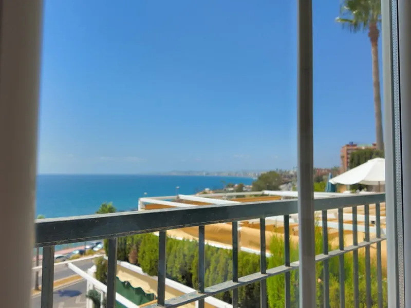 BEACHFRONT LIVING ON THE COSTA DEL SOL