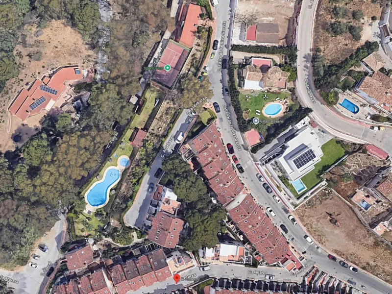 BEACHFRONT LIVING ON THE COSTA DEL SOL