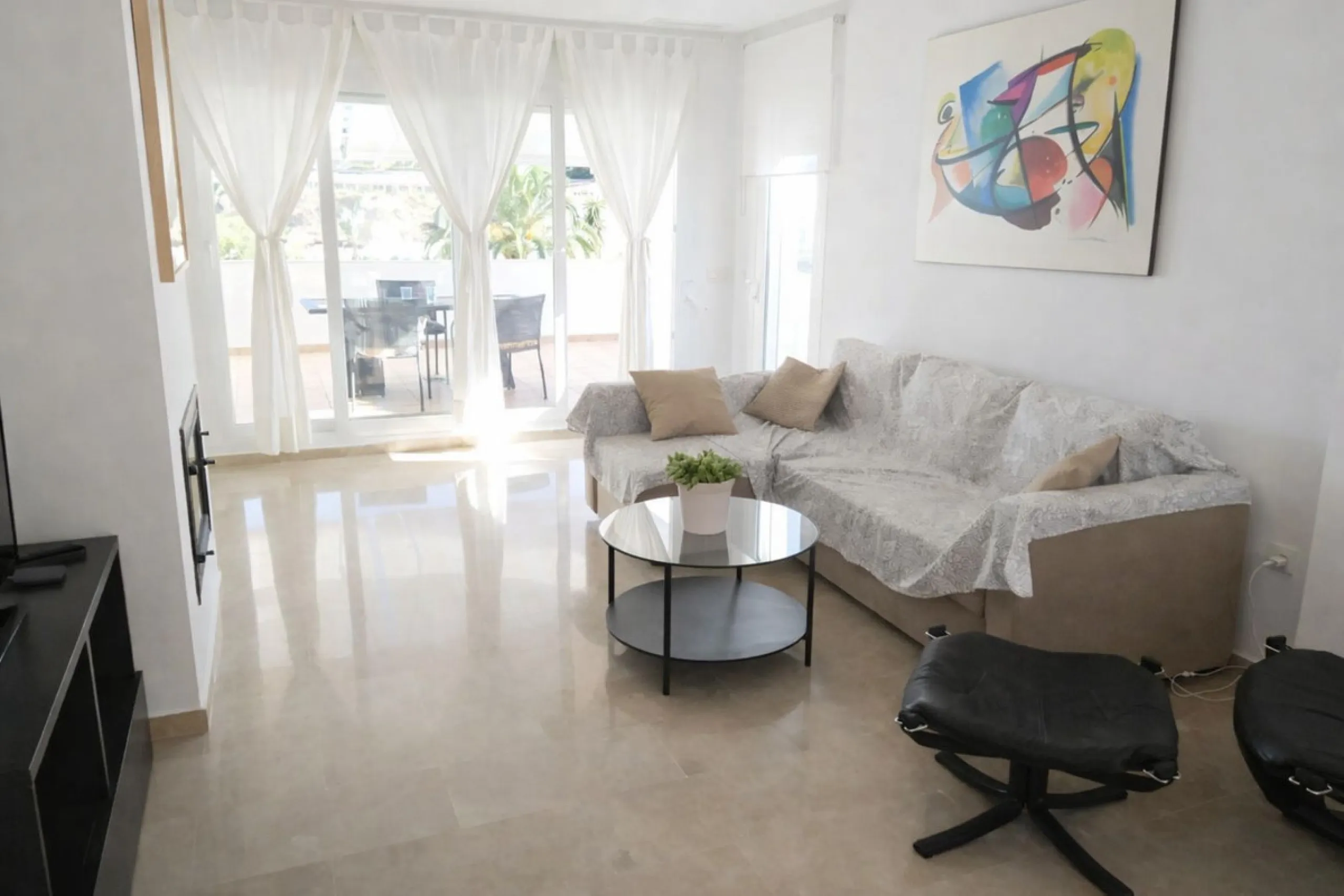 SPACIOUS APARTMENT WITH SEA, GOLF AND GARDEN VIEWS – MIRAFLORES