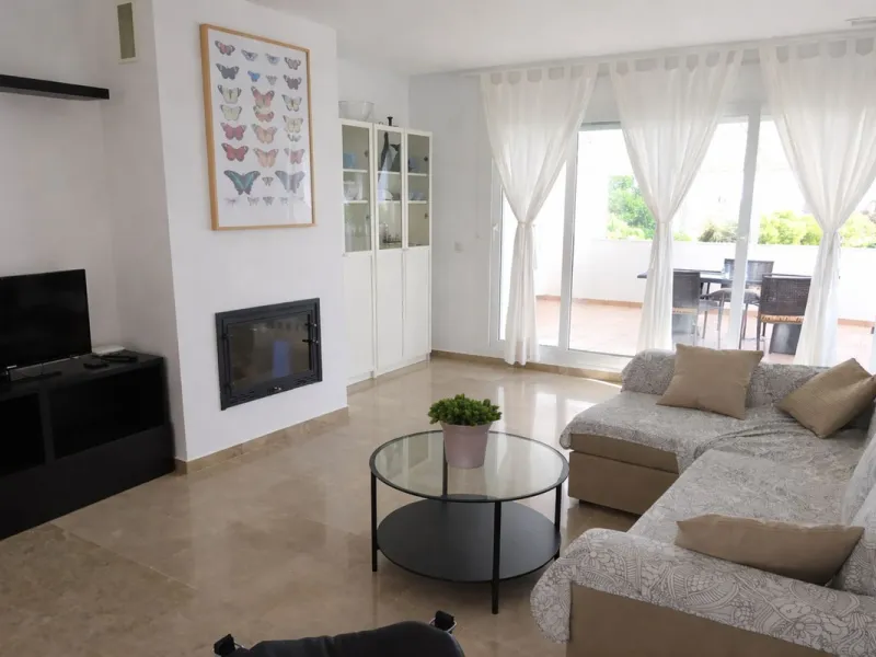 SPACIOUS APARTMENT WITH SEA, GOLF AND GARDEN VIEWS – MIRAFLORES