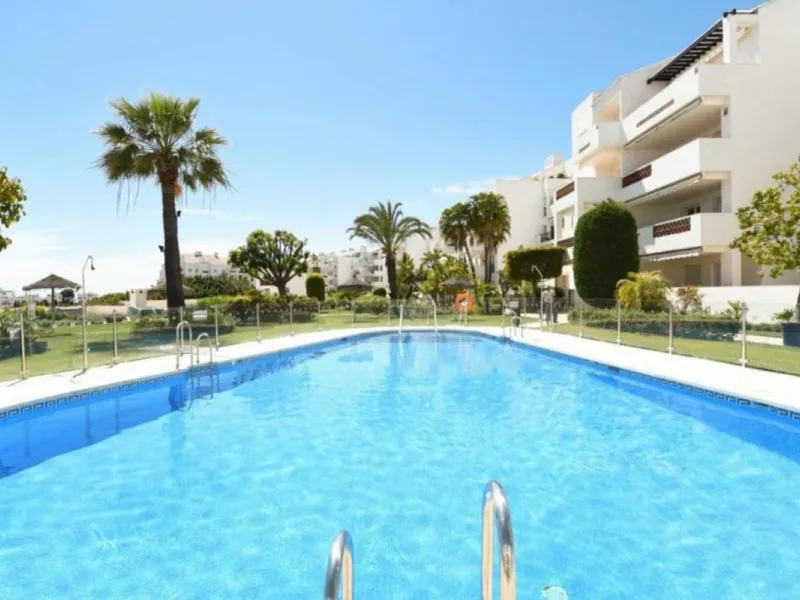 SPACIOUS APARTMENT WITH SEA, GOLF AND GARDEN VIEWS – MIRAFLORES