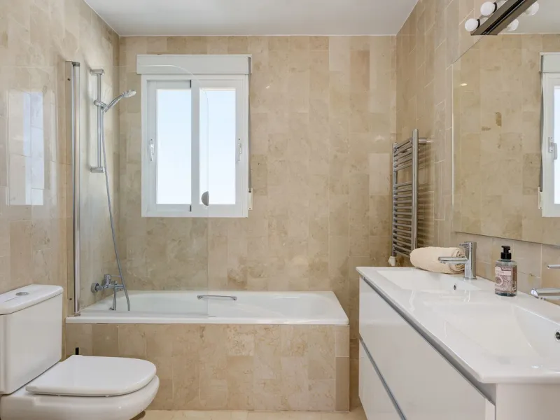 Where the Mediterranean meets the Atlas Mountains: the majesty of this villa in La Alquería Mijas
