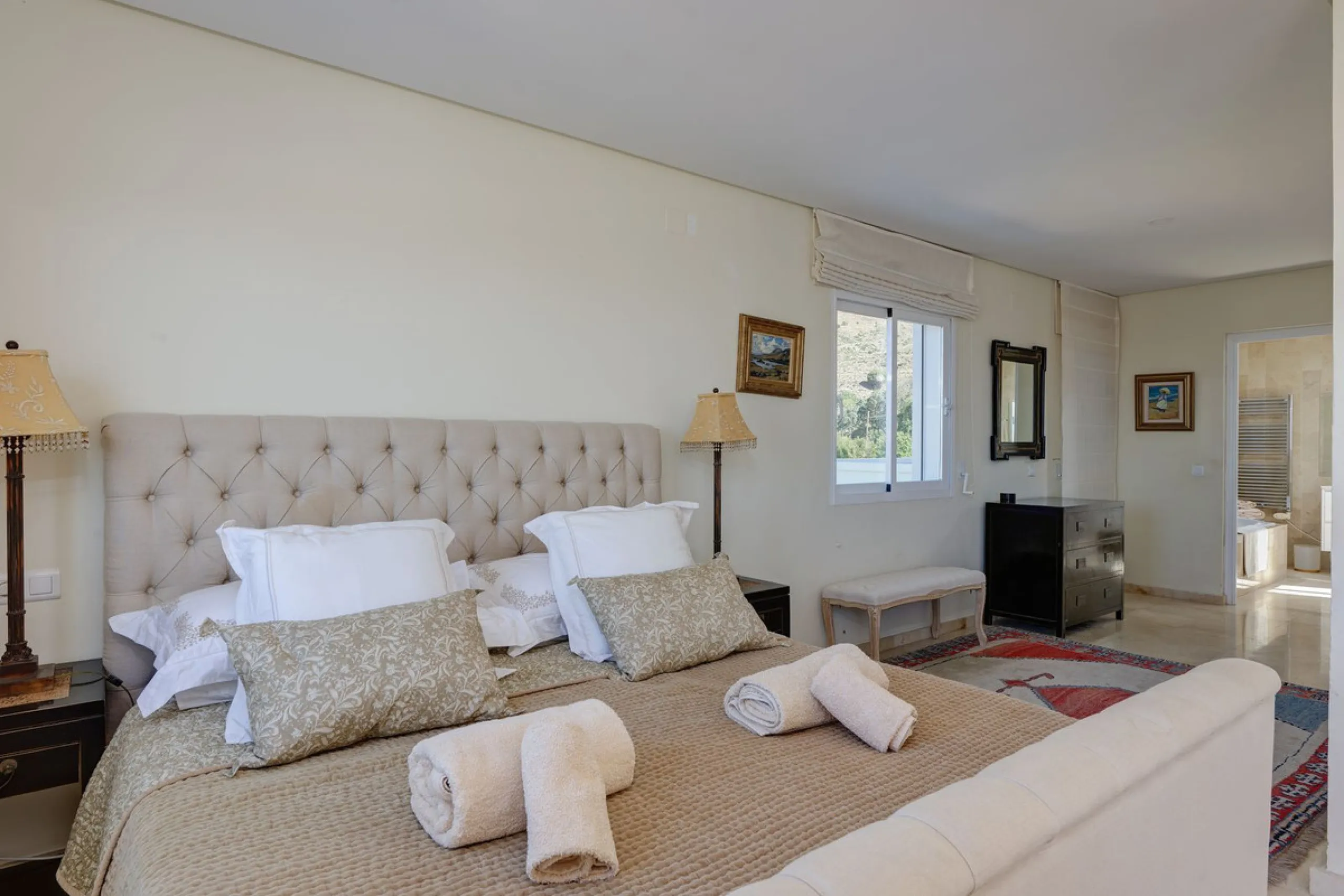 Where the Mediterranean meets the Atlas Mountains: the majesty of this villa in La Alquería Mijas