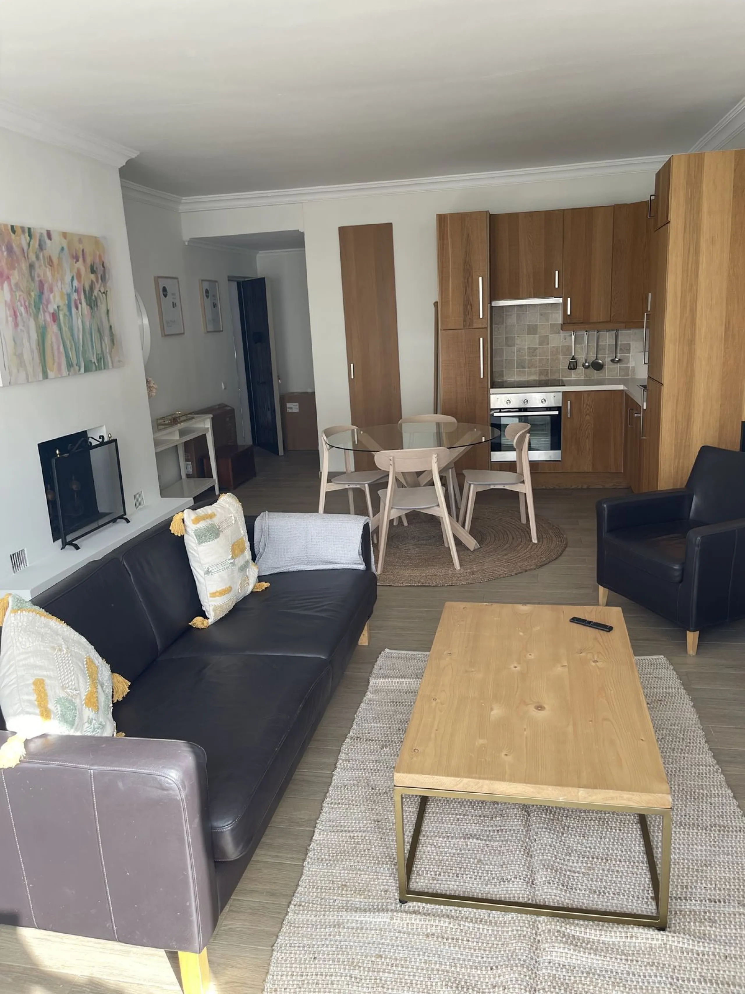 Apartment - Middle Floor Apartment в продаже в Marbella, Málaga. В доме 1 спален и 1 ванных комнат. Площадь дома 57 м²
