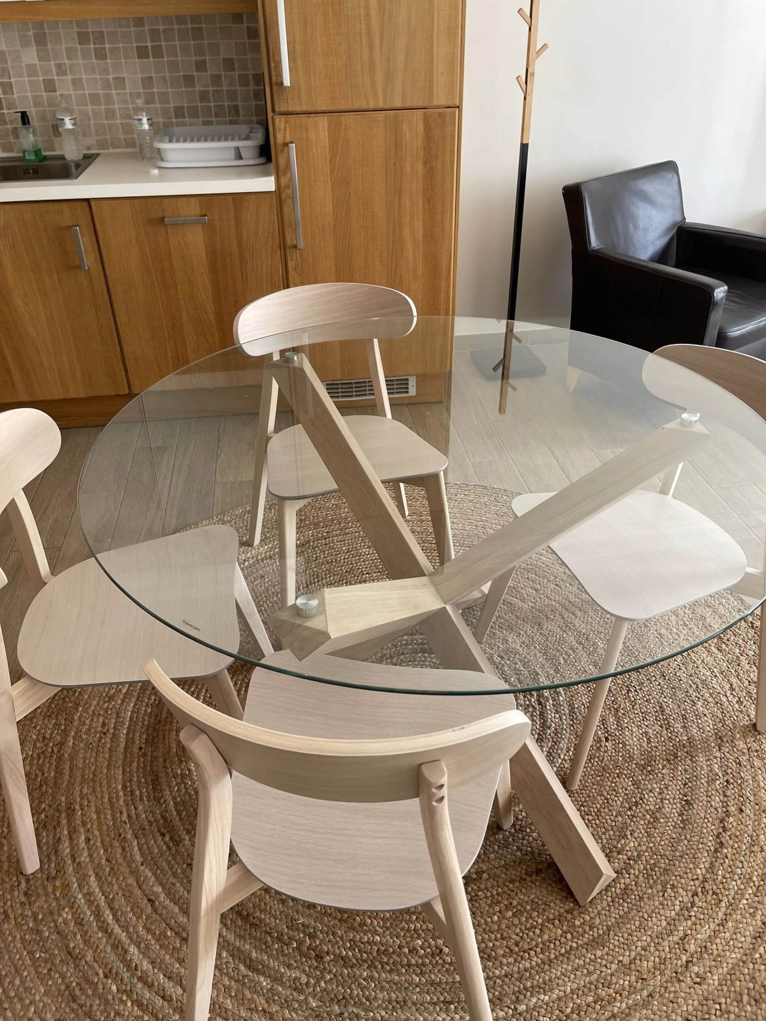 Apartment - Middle Floor Apartment в продаже в Marbella, Málaga. В доме 1 спален и 1 ванных комнат. Площадь дома 57 м²