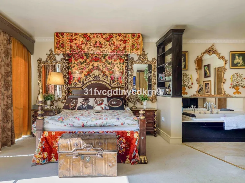 Presenting an exceptional duplex sanctuary nestled within the prestigious Belgravia complex, mere steps from Estepona's vibrant harbor and sun-kissed shores. Originally conceived as separate ground-floor and mezzanine units, this residence has been master