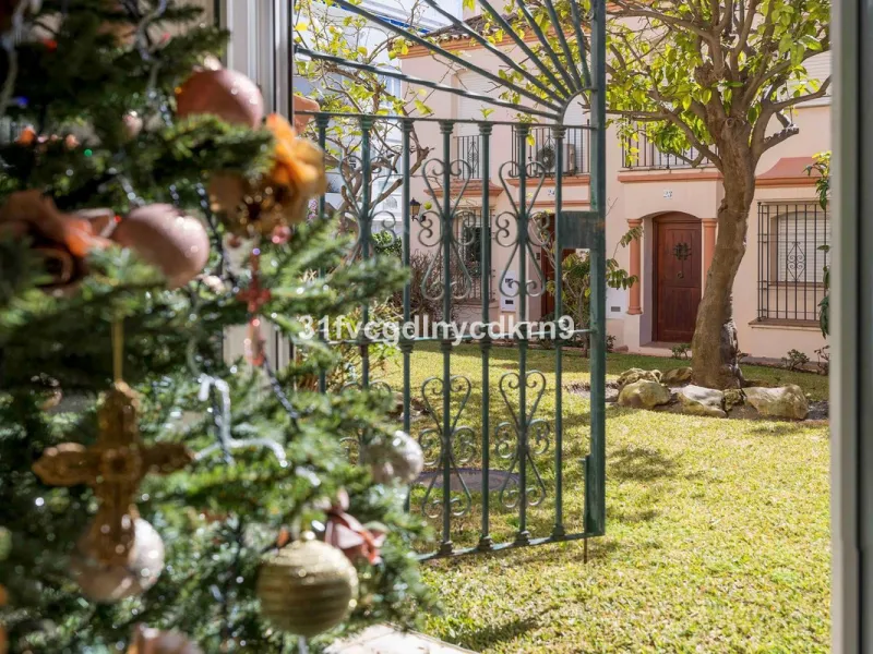 Presenting an exceptional duplex sanctuary nestled within the prestigious Belgravia complex, mere steps from Estepona's vibrant harbor and sun-kissed shores. Originally conceived as separate ground-floor and mezzanine units, this residence has been master