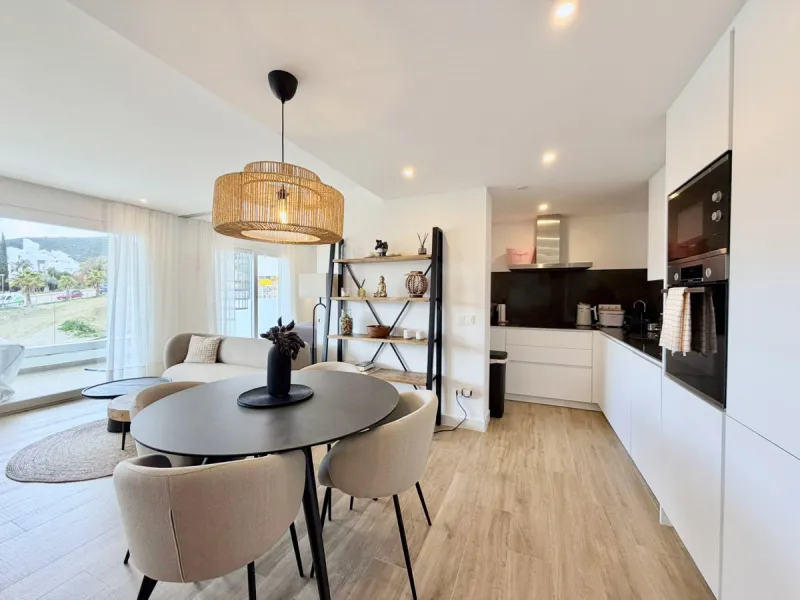 Apartment - Penthouse в продаже в Casares, Málaga. В доме 2 спален и 2 ванных комнат. Площадь дома 76 м²