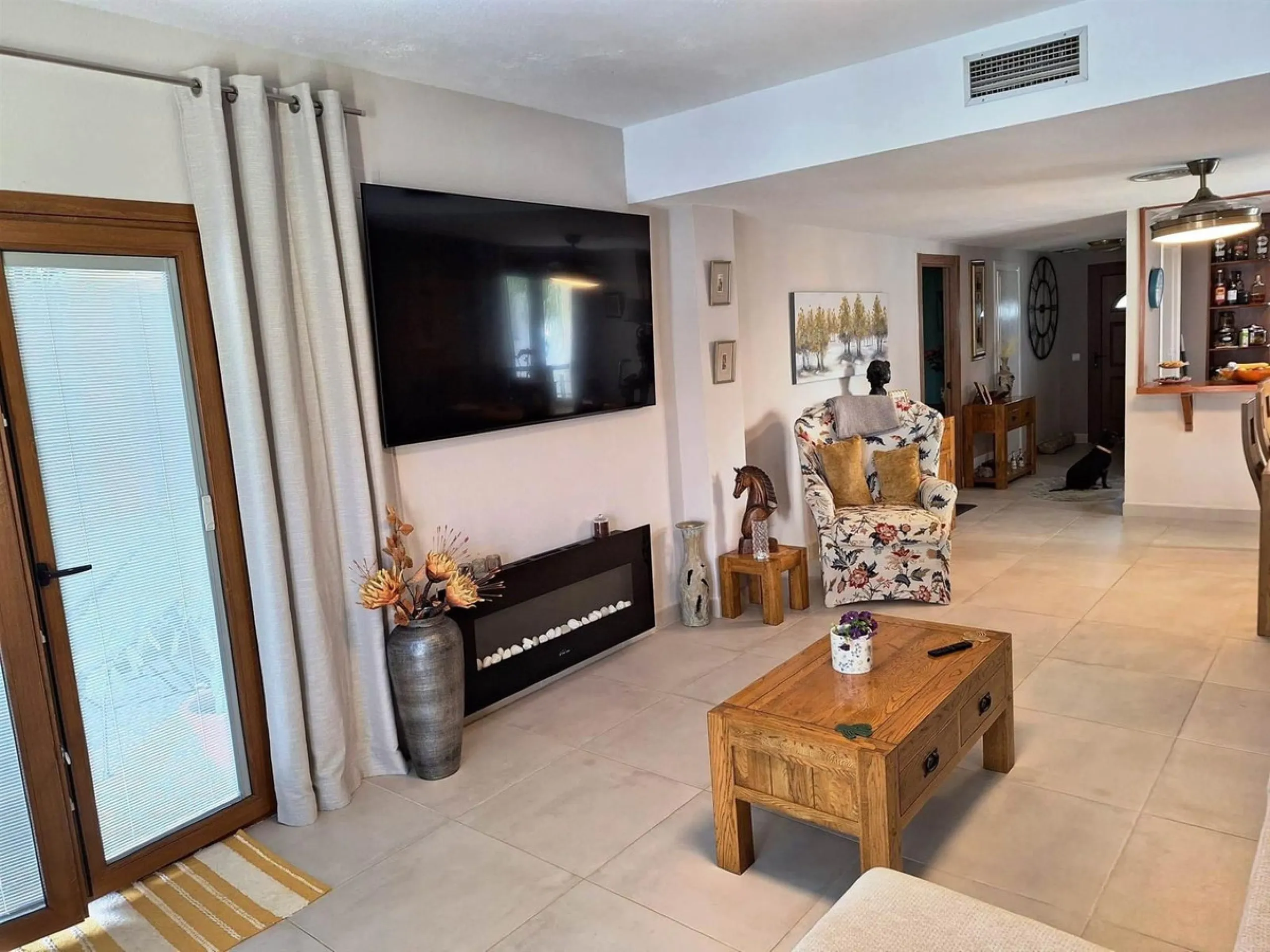 Apartment - Penthouse в продаже в Manilva, Málaga. В доме 4 спален и 3 ванных комнат. Площадь дома 155 м²