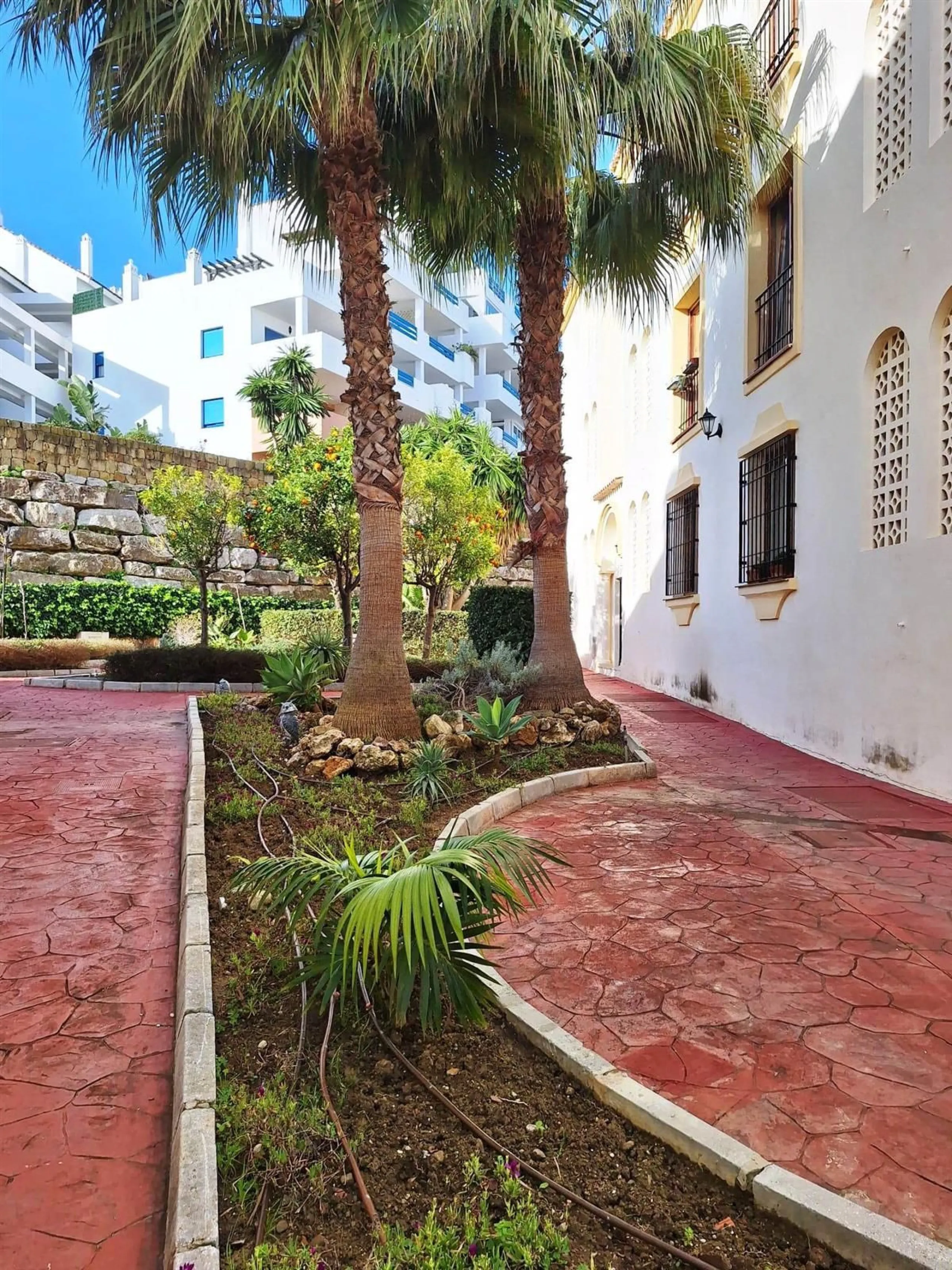 Apartment - Penthouse в продаже в Manilva, Málaga. В доме 4 спален и 3 ванных комнат. Площадь дома 155 м²