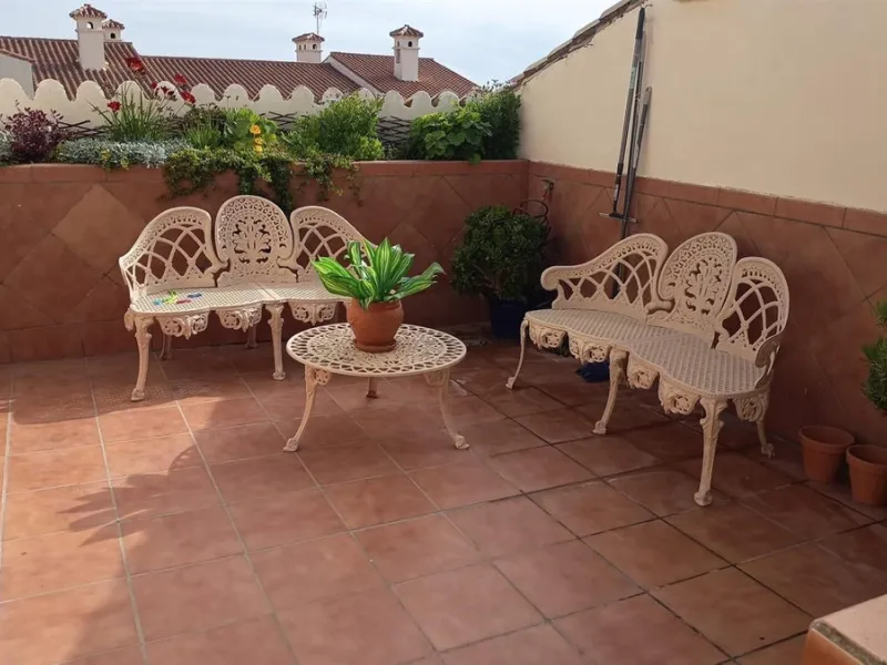 Apartment - Penthouse в продаже в Manilva, Málaga. В доме 4 спален и 3 ванных комнат. Площадь дома 155 м²