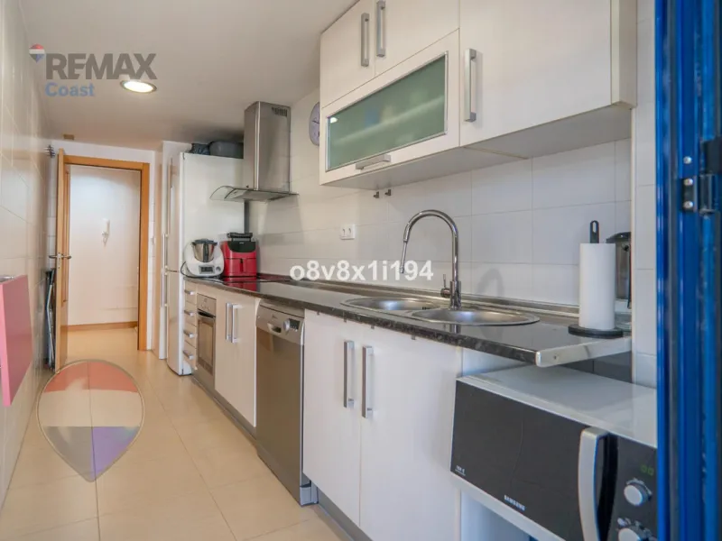 Apartment - Middle Floor Apartment в продаже в Ciudad Jardín, Málaga. В доме 2 спален и 2 ванных комнат. Площадь дома 76 м²