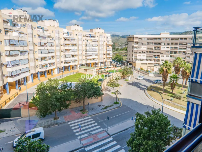 Apartment - Middle Floor Apartment в продаже в Ciudad Jardín, Málaga. В доме 2 спален и 2 ванных комнат. Площадь дома 76 м²
