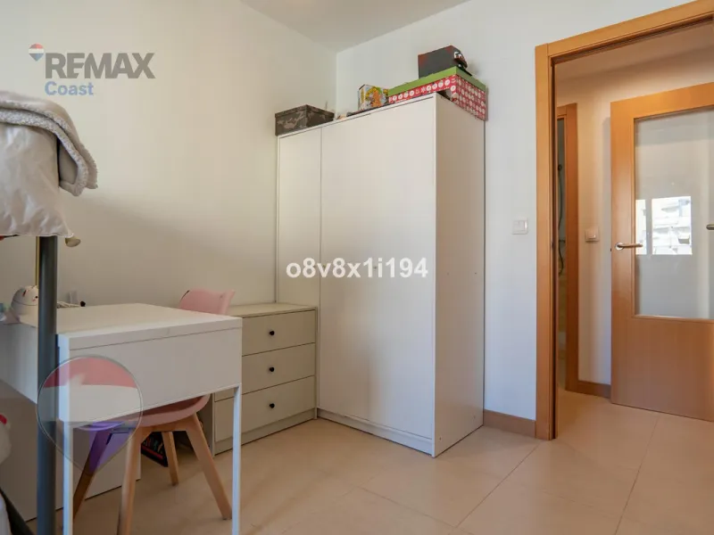 Apartment - Middle Floor Apartment в продаже в Ciudad Jardín, Málaga. В доме 2 спален и 2 ванных комнат. Площадь дома 76 м²
