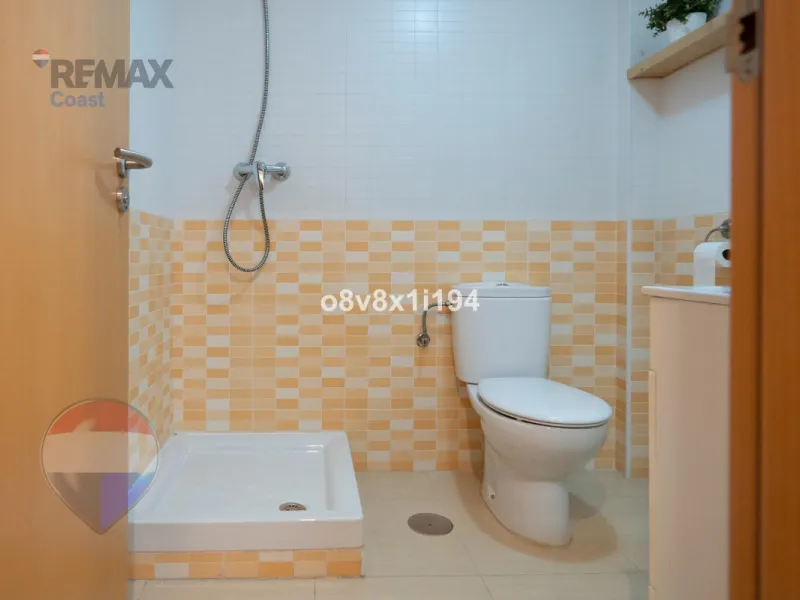 Apartment - Middle Floor Apartment в продаже в Ciudad Jardín, Málaga. В доме 2 спален и 2 ванных комнат. Площадь дома 76 м²