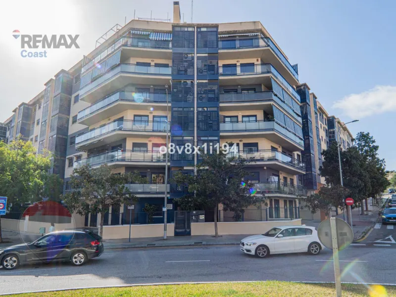 Apartment - Middle Floor Apartment в продаже в Ciudad Jardín, Málaga. В доме 2 спален и 2 ванных комнат. Площадь дома 76 м²
