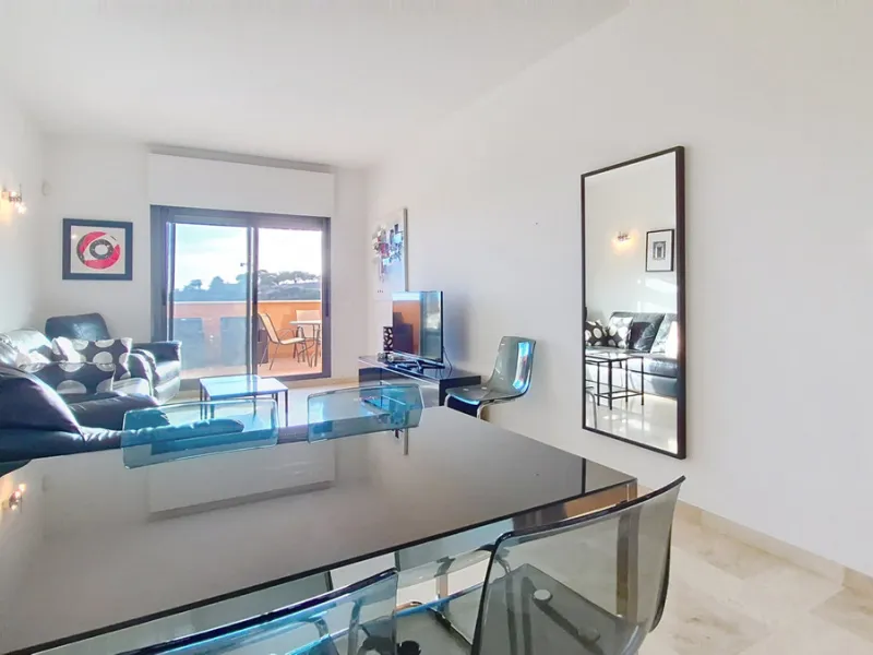 Exceptional 2-Bedroom Penthouse with Sea & Gibraltar Views near Sotogrande