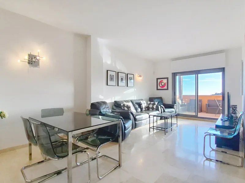 Exceptional 2-Bedroom Penthouse with Sea & Gibraltar Views near Sotogrande