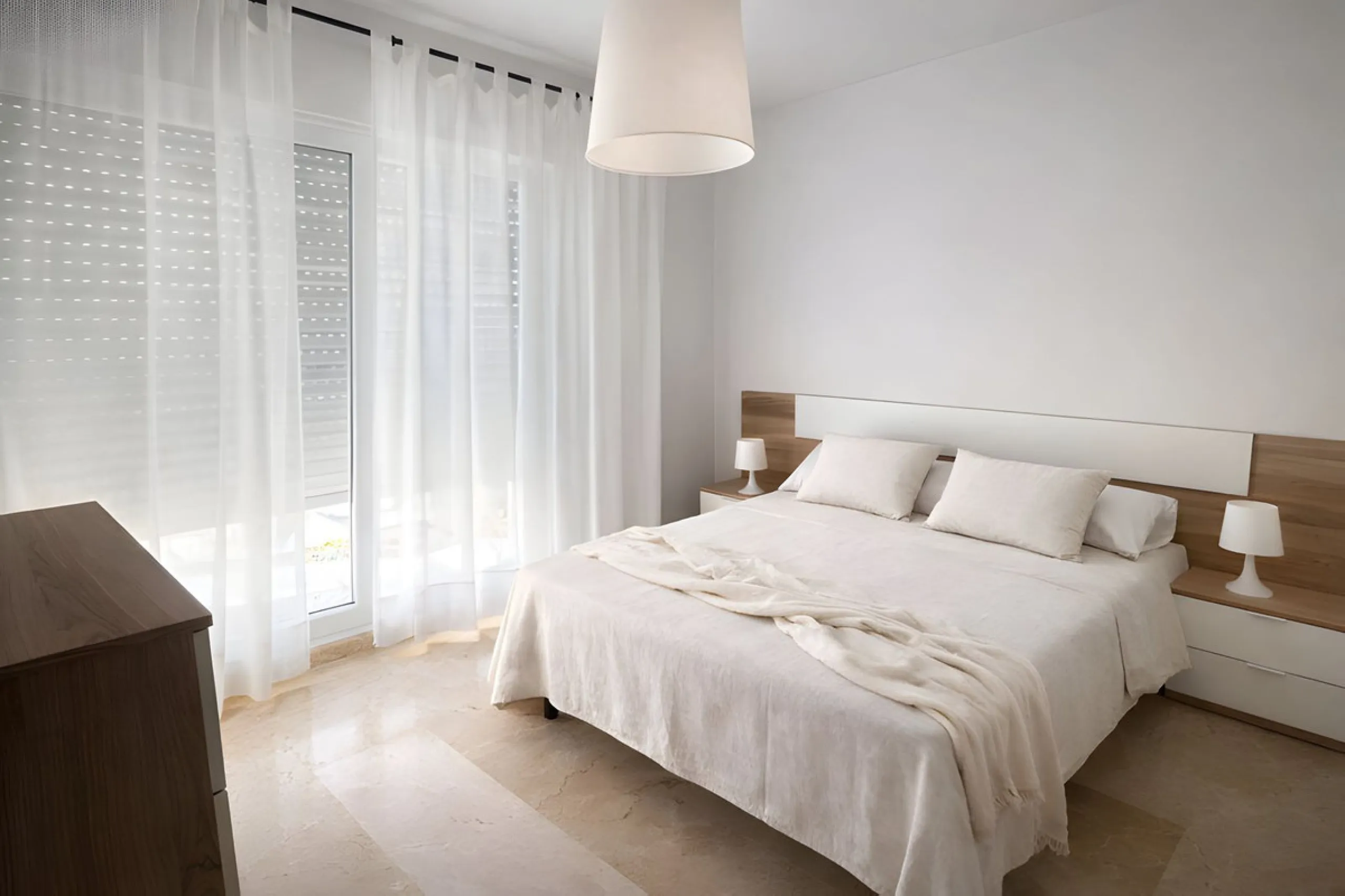Apartment - Middle Floor Apartment в продаже в Marbella, Málaga. В доме 2 спален и 2 ванных комнат. Площадь дома 114 м²