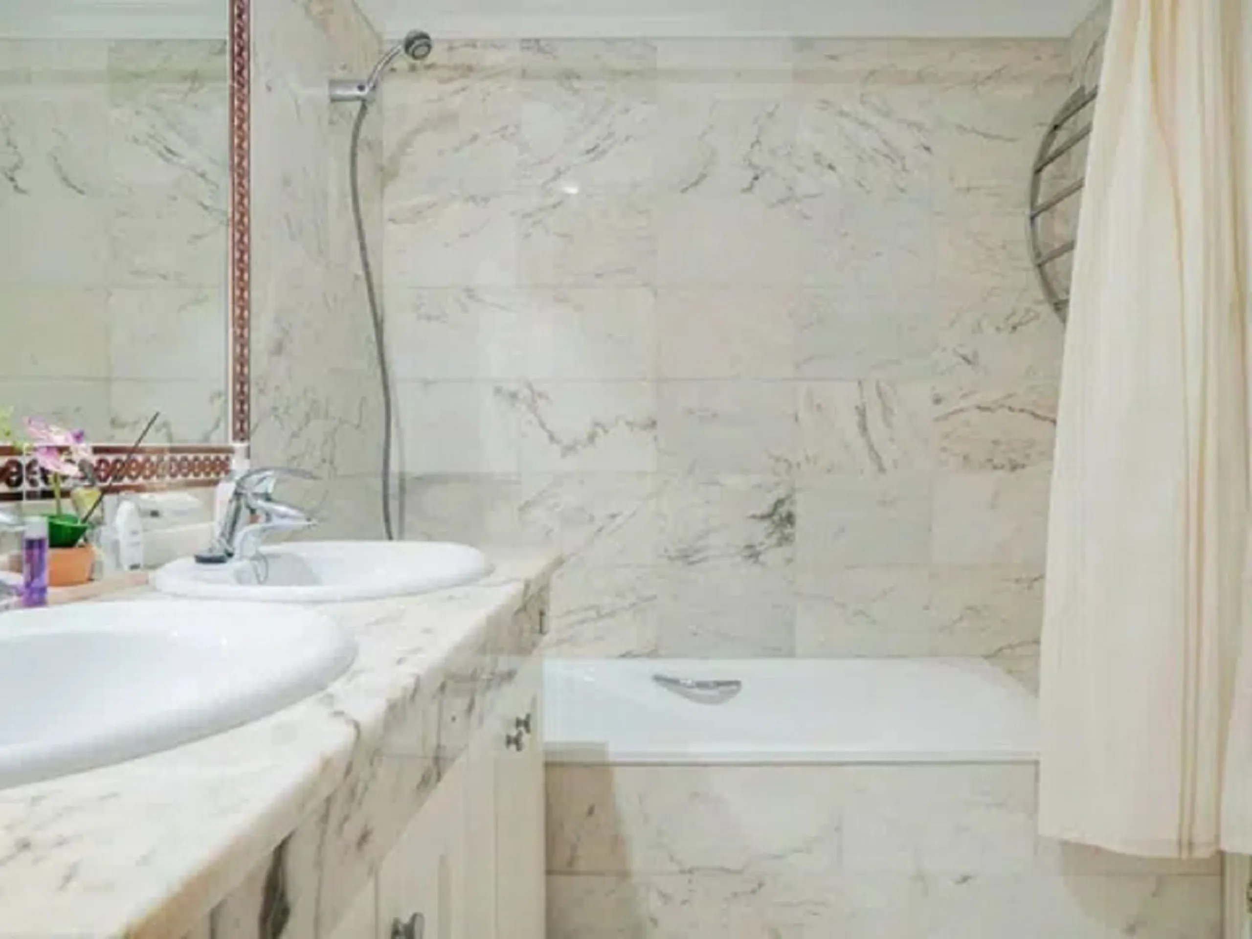 Apartment - Ground Floor Apartment в продаже в Mijas, Málaga. В доме 2 спален и 2 ванных комнат. Площадь дома 120 м²