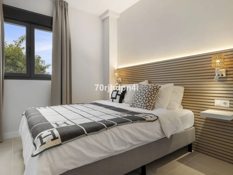 Exclusive: Key-Ready New Build Apartment with Sea Views (Aranya, Estepona)