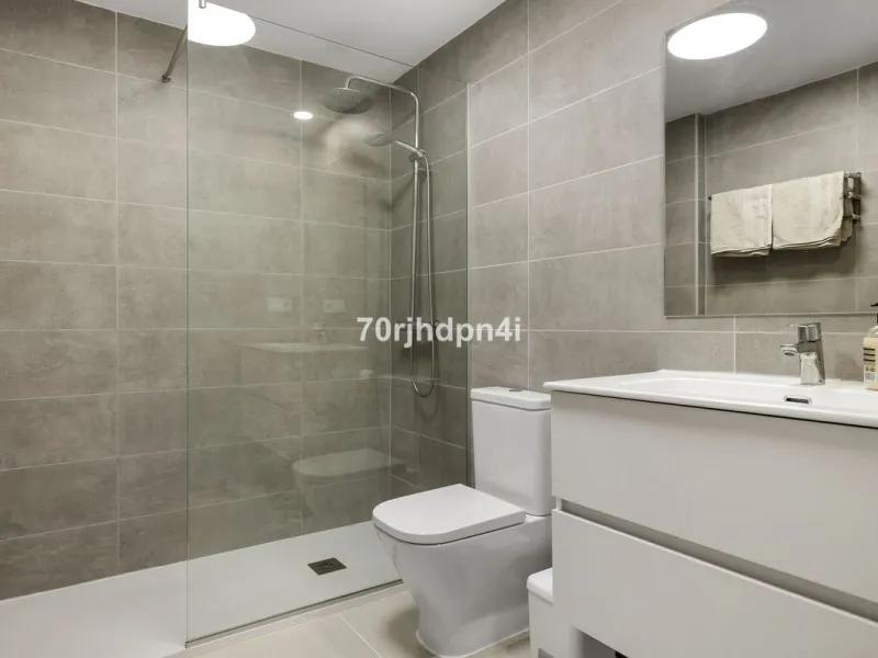 Exclusive: Key-Ready New Build Apartment with Sea Views (Aranya, Estepona)