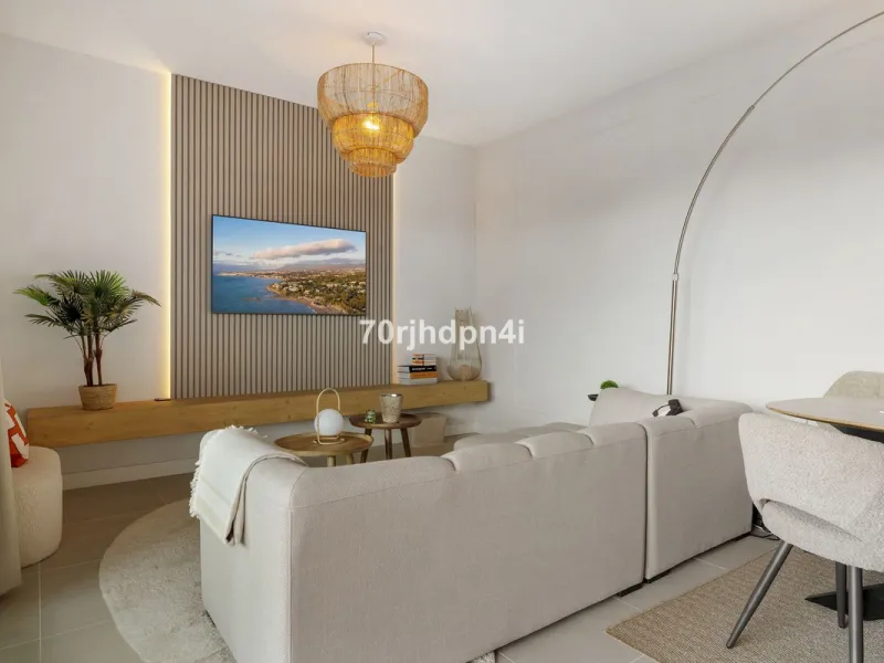 Exclusive: Key-Ready New Build Apartment with Sea Views (Aranya, Estepona)
