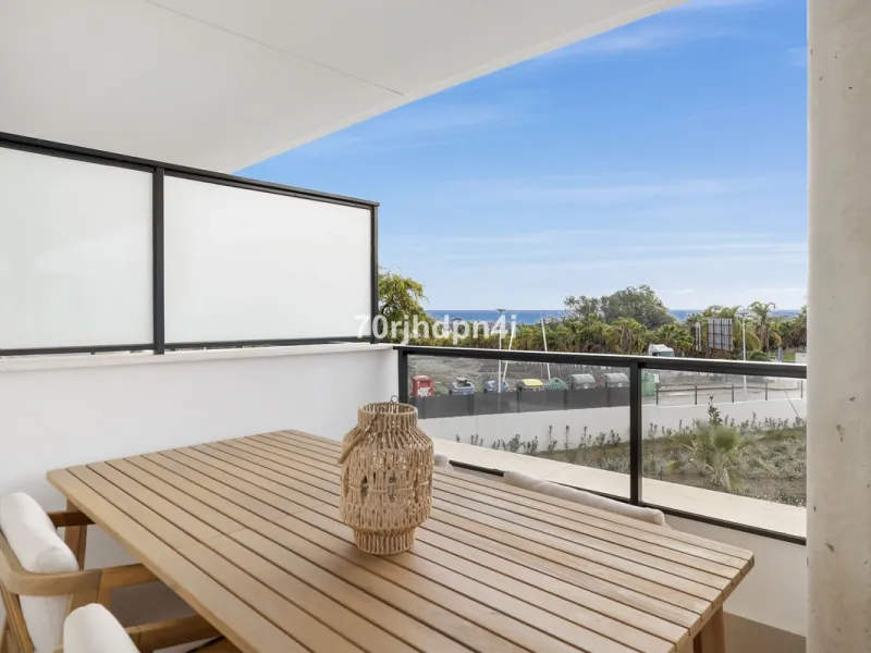 Exclusive: Key-Ready New Build Apartment with Sea Views (Aranya, Estepona)