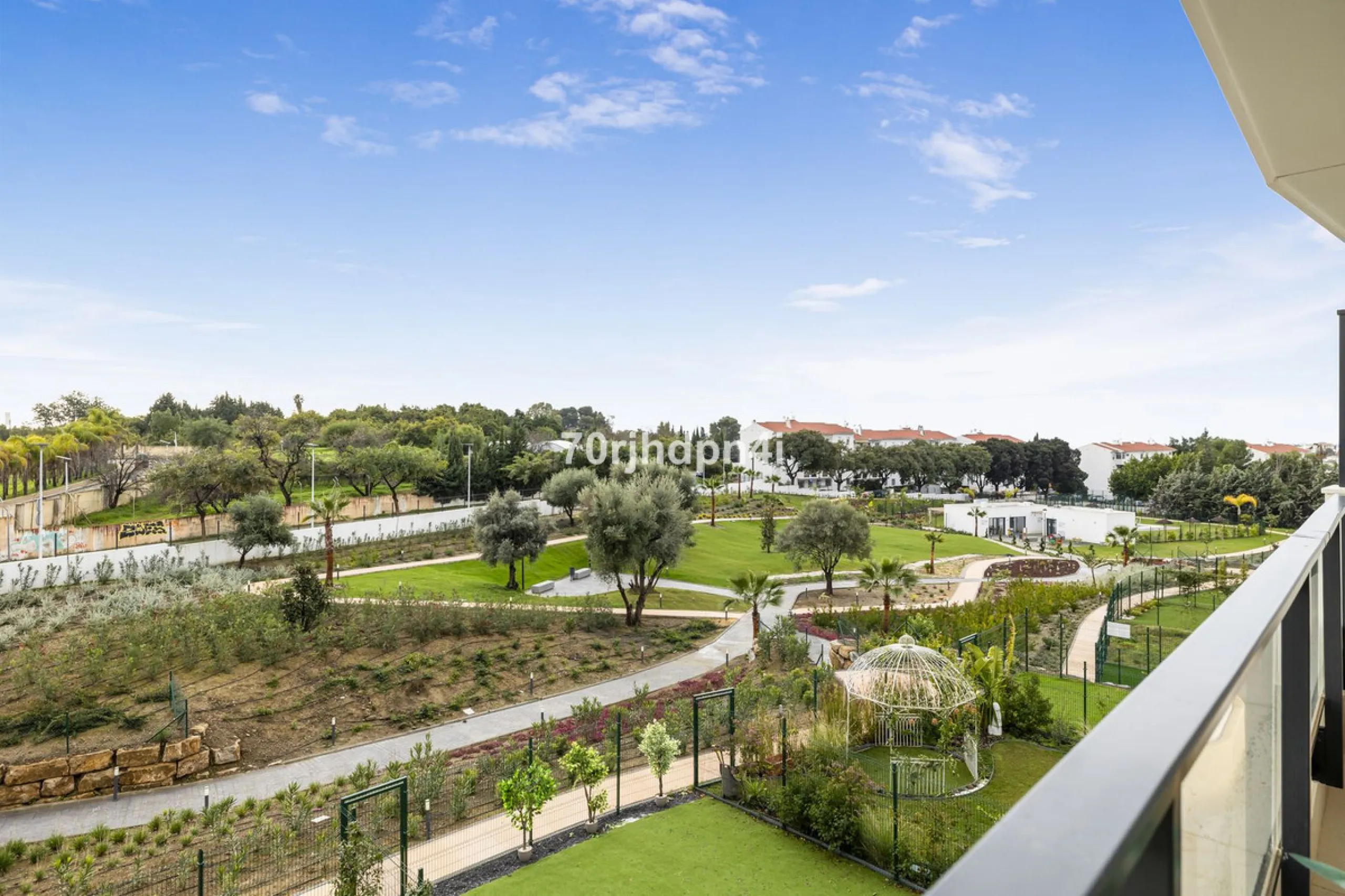 Exclusive: Key-Ready New Build Apartment with Sea Views (Aranya, Estepona)