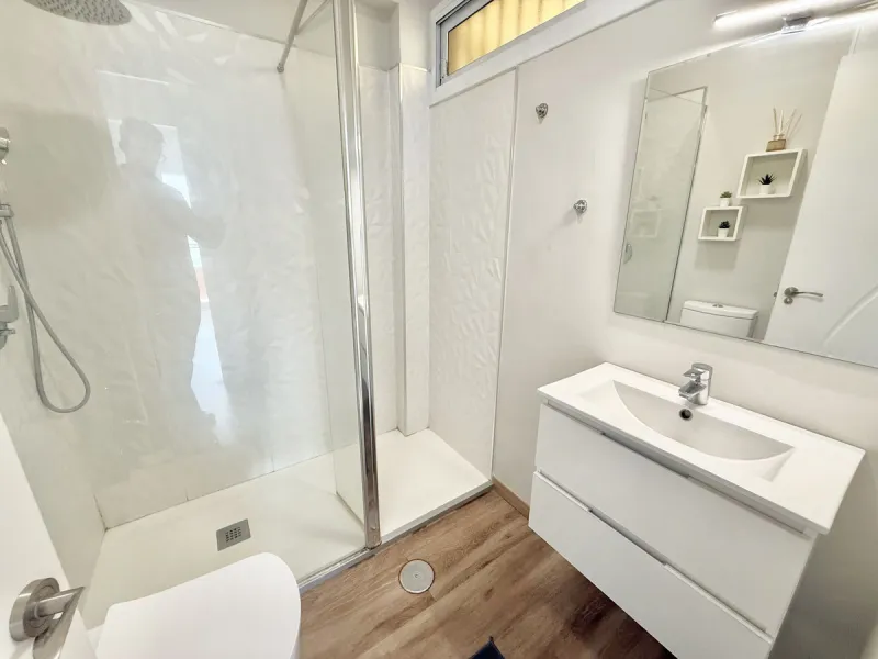 Apartment - Top Floor Apartment в продаже в Fuengirola, Málaga. В доме 2 спален и 1 ванных комнат. Площадь дома 59 м²
