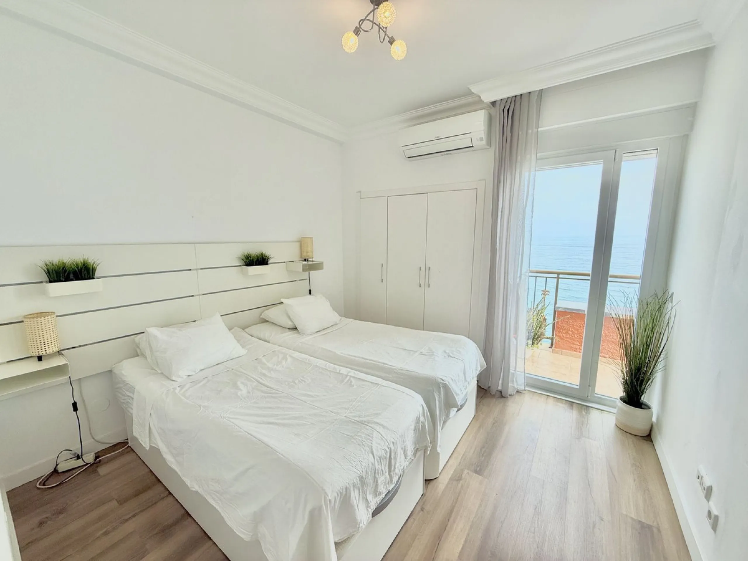 Apartment - Top Floor Apartment в продаже в Fuengirola, Málaga. В доме 2 спален и 1 ванных комнат. Площадь дома 59 м²