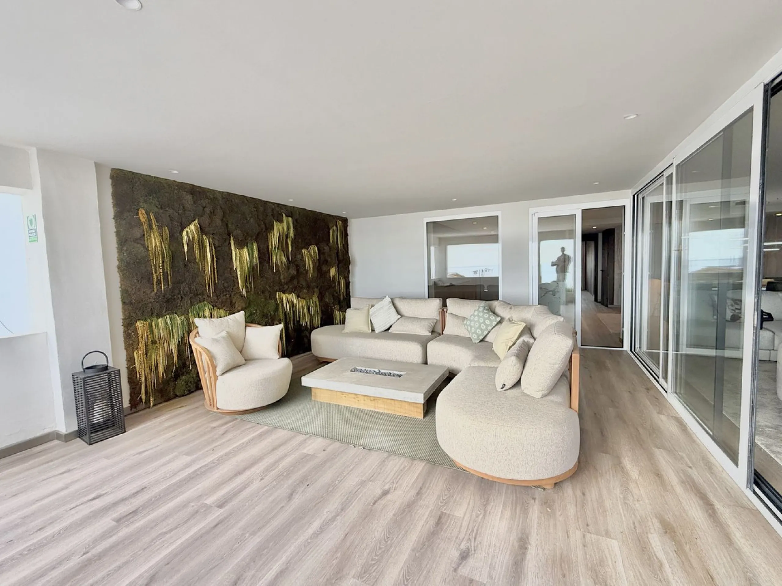 Experience Iconic Luxury Living in the Heart of Puerto Banús