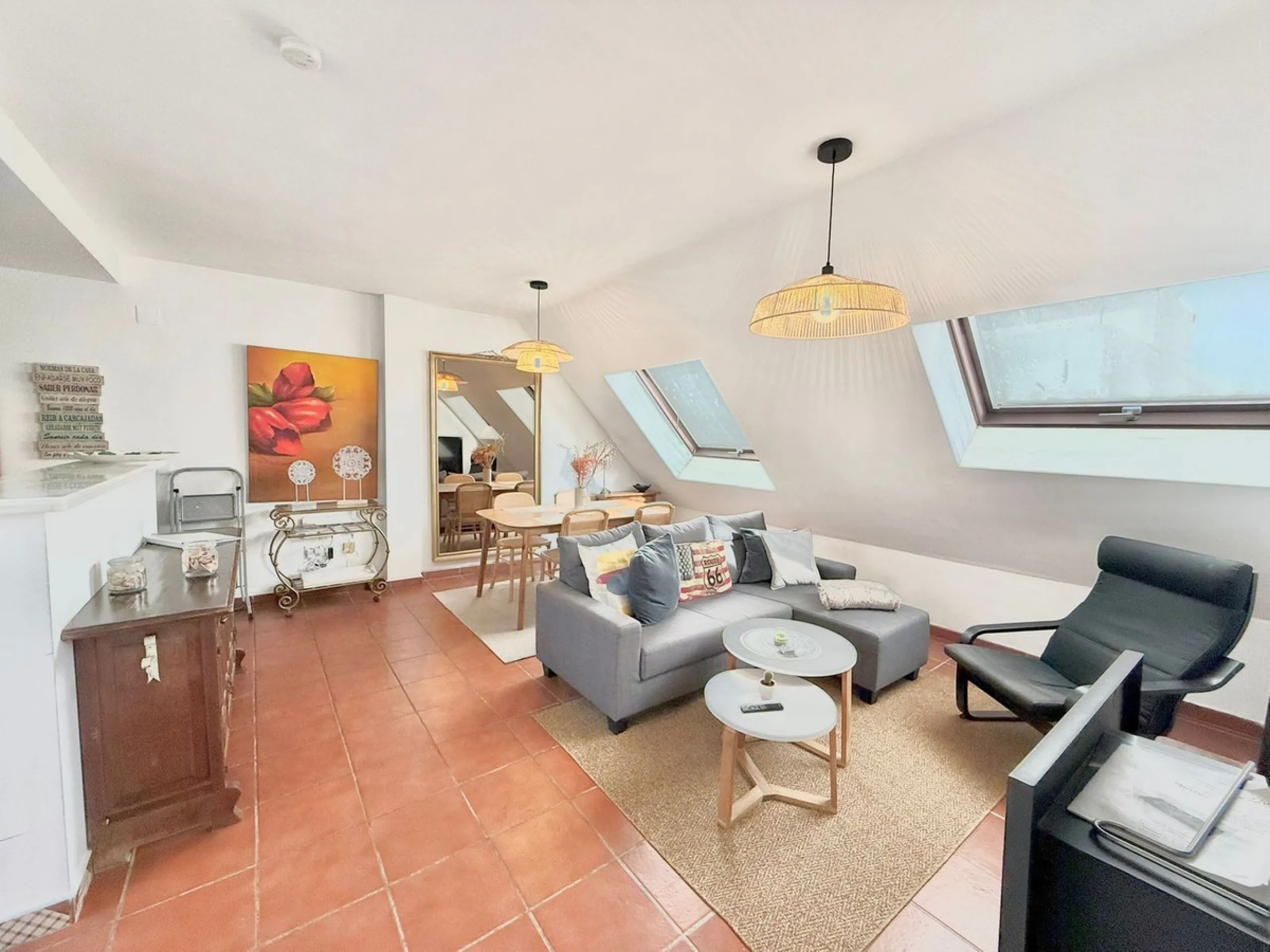 Apartment - Penthouse в продаже в Fuengirola, Málaga. В доме 3 спален и 2 ванных комнат. Площадь дома 118 м²