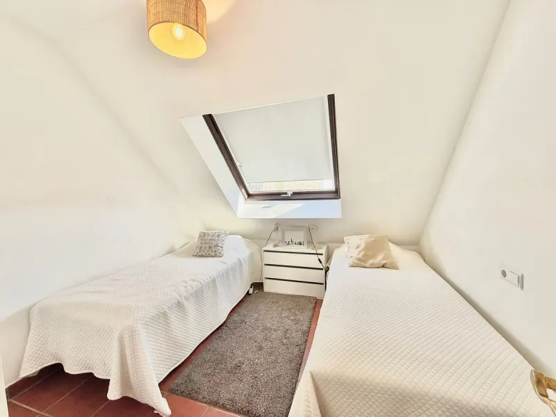 Apartment - Penthouse в продаже в Fuengirola, Málaga. В доме 3 спален и 2 ванных комнат. Площадь дома 118 м²