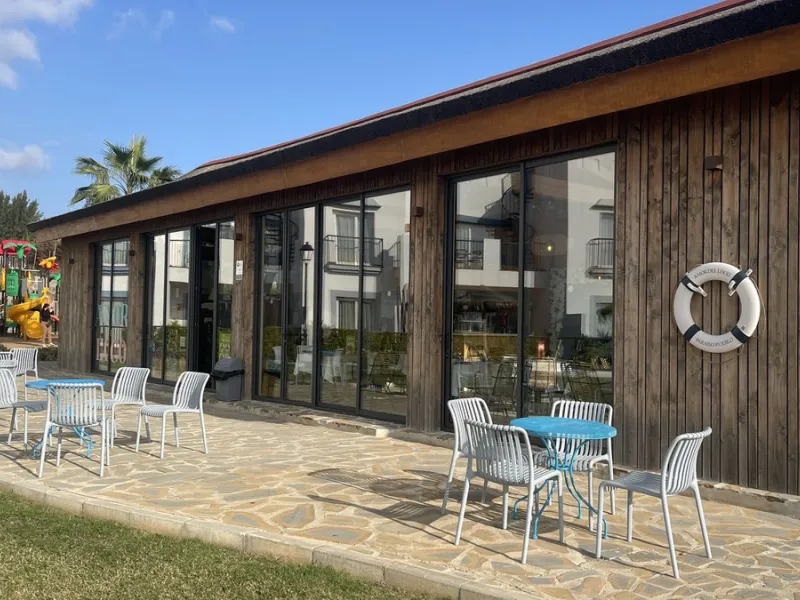 3-Bedroom Apartment with sew view in Paraiso Pueblo, El Paraiso, Benahavis