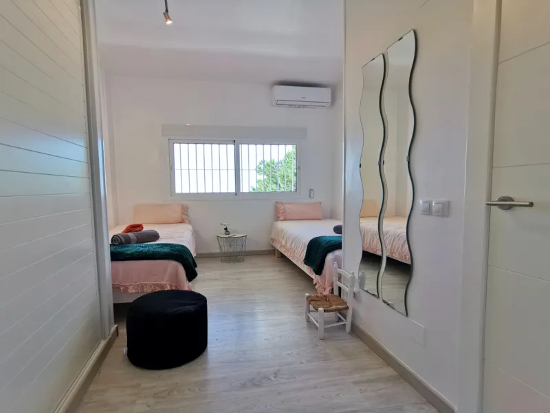 Apartment - Middle Floor Apartment в продаже в Marbella, Málaga. В доме 3 спален и 2 ванных комнат. Площадь дома 101 м²
