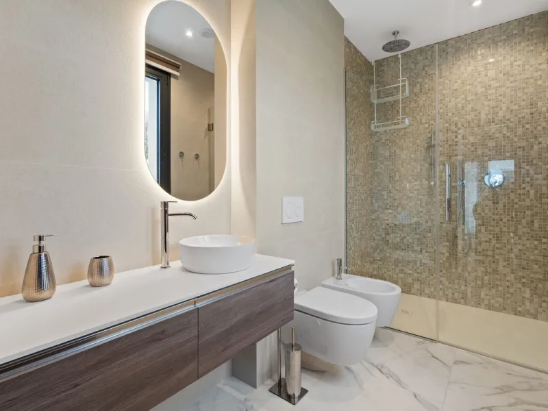 Contemporary luxury villa with sea and golf views for sale between Marbella and Estepona