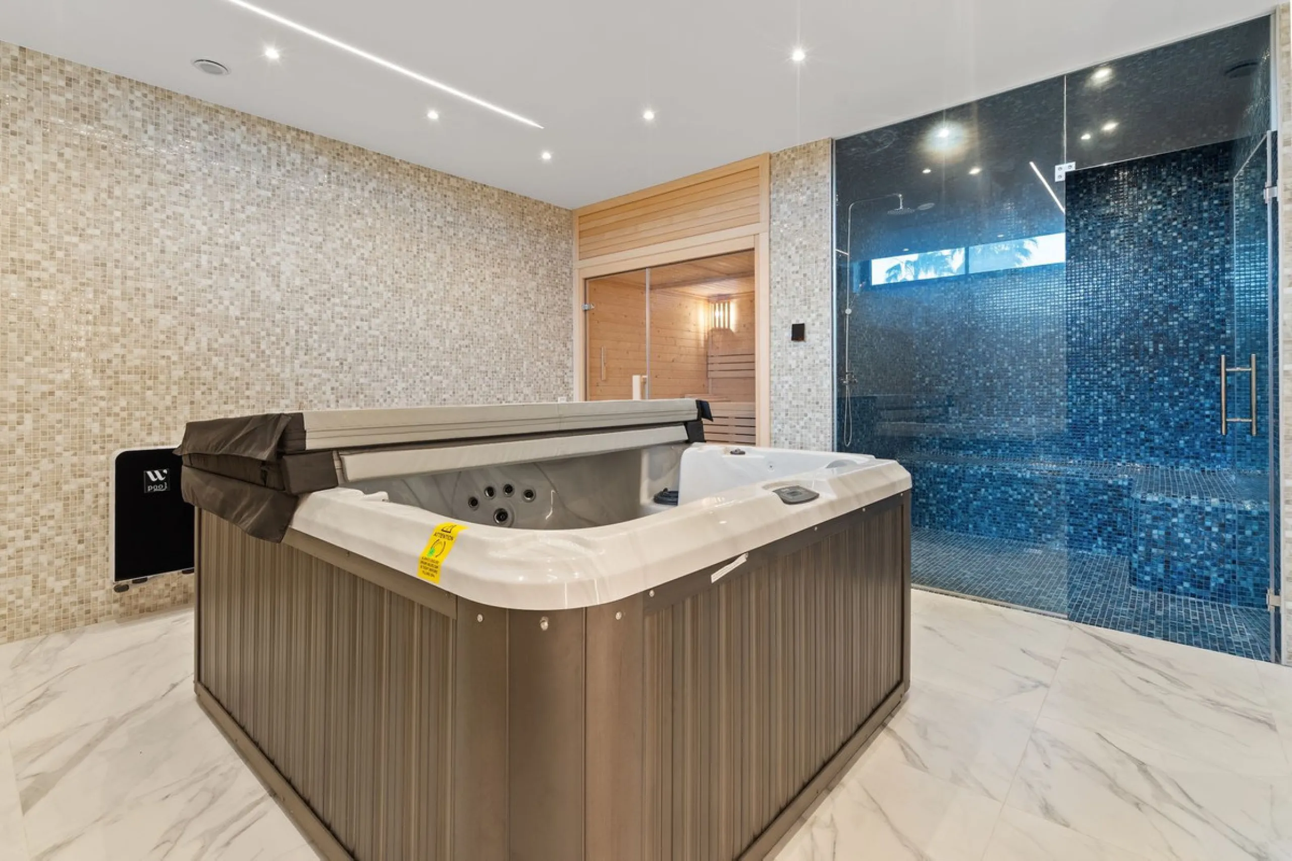 Contemporary luxury villa with sea and golf views for sale between Marbella and Estepona