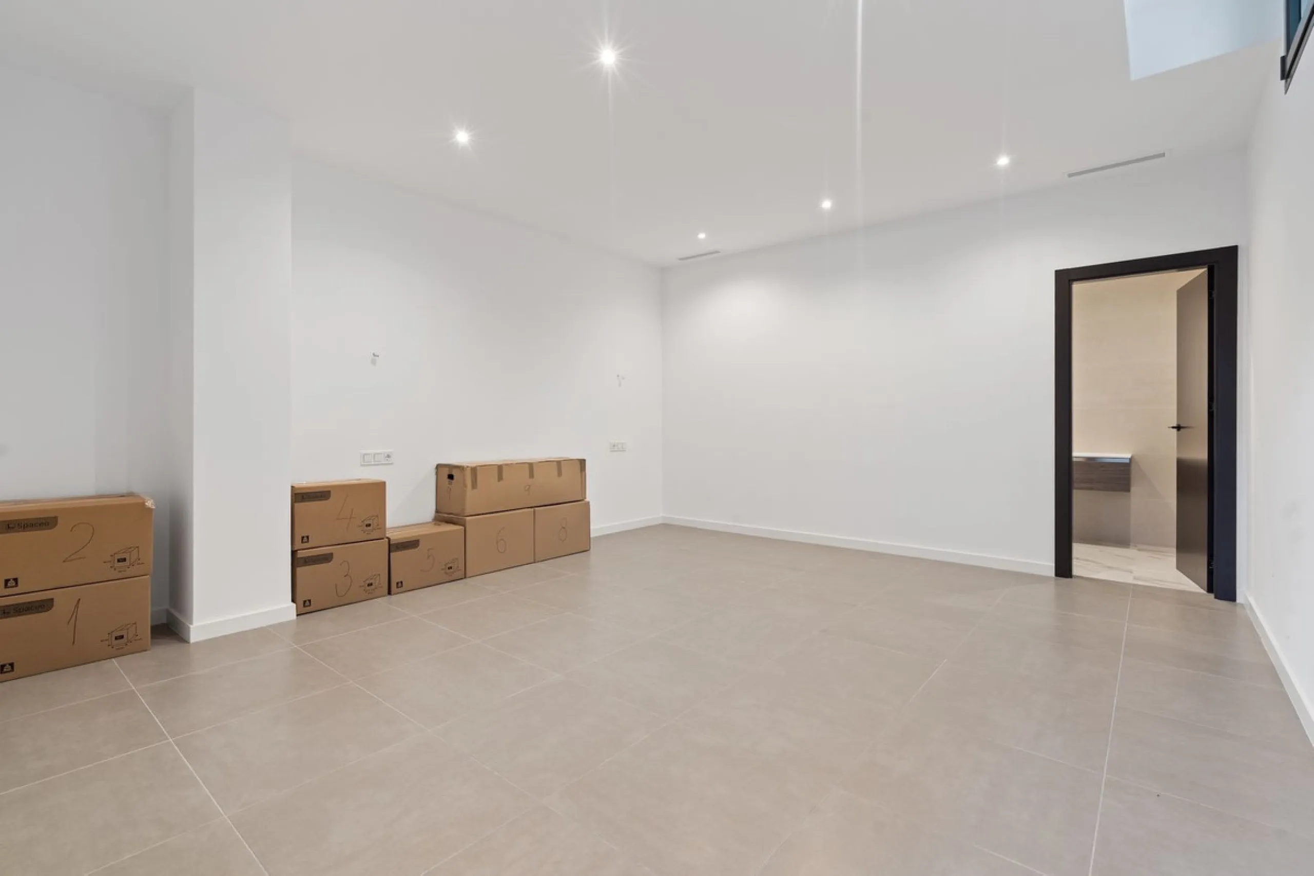 Contemporary luxury villa with sea and golf views for sale between Marbella and Estepona