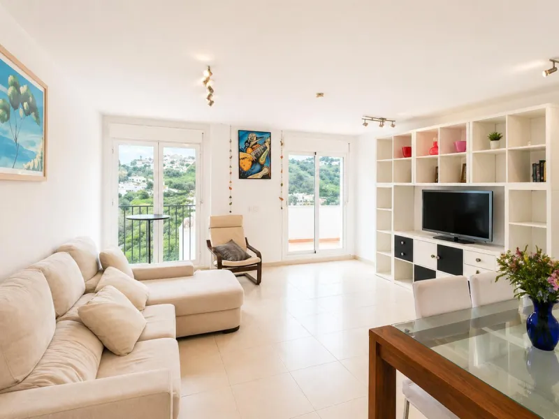 Apartment - Penthouse Duplex в продаже в Benalmadena, Málaga. В доме 4 спален и 2 ванных комнат. Площадь дома 158 м²
