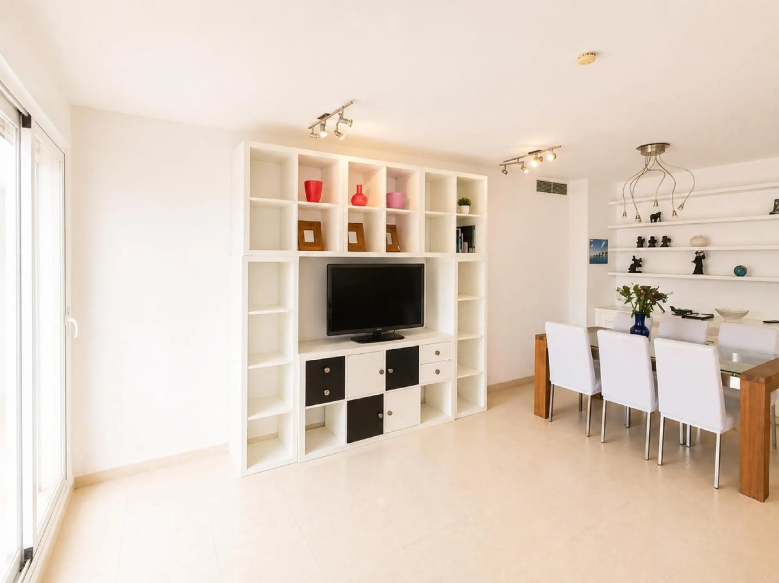 Apartment - Penthouse Duplex в продаже в Benalmadena, Málaga. В доме 4 спален и 2 ванных комнат. Площадь дома 158 м²